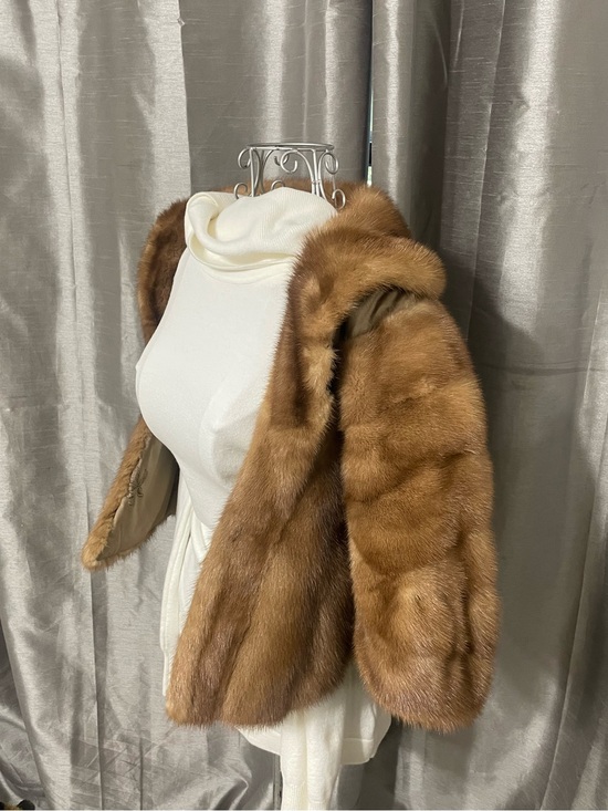 Jackets & Blazers - Genuine mink vintage fur stole